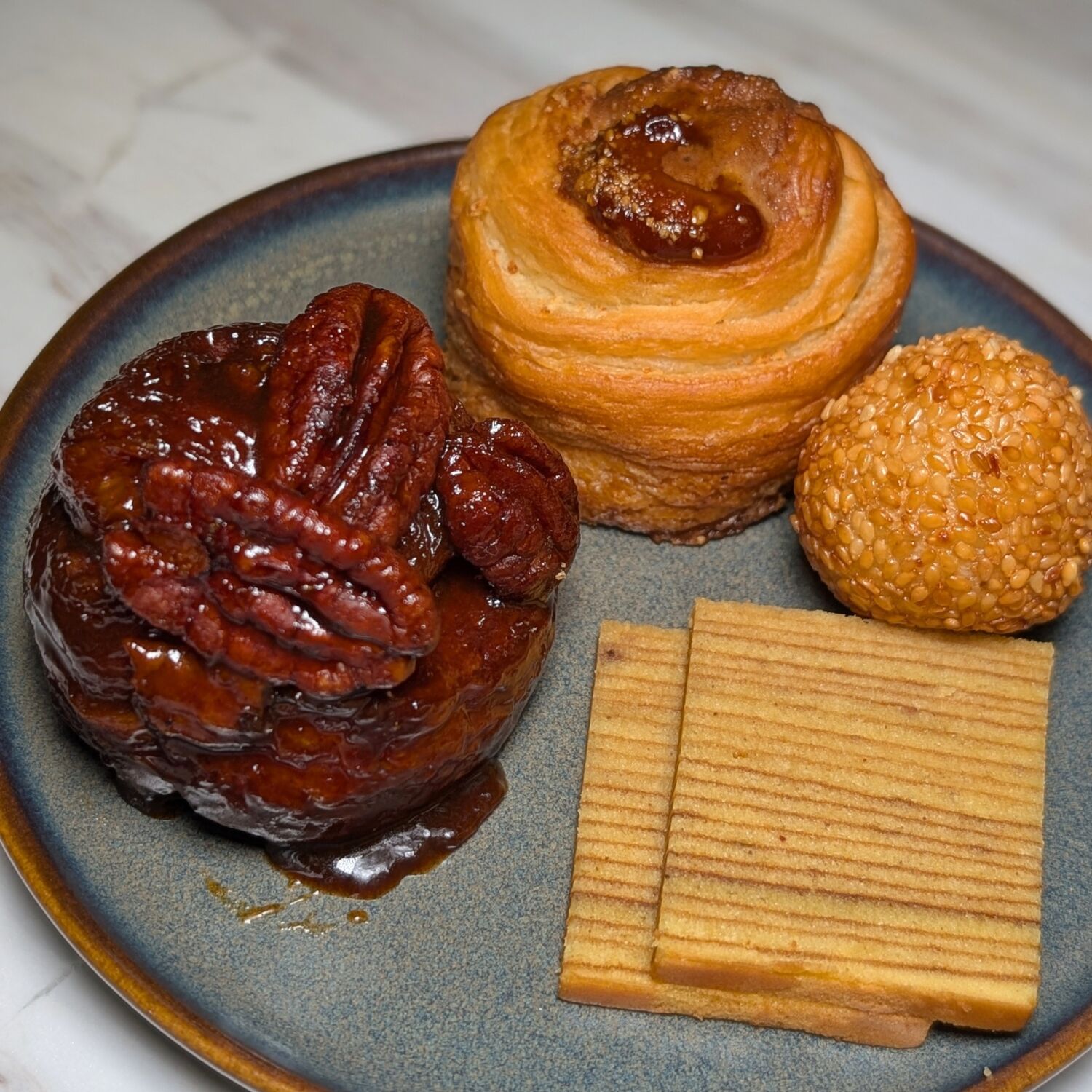 Varel Singapore Hathaway Autograph Breakfast Assorted Pastries