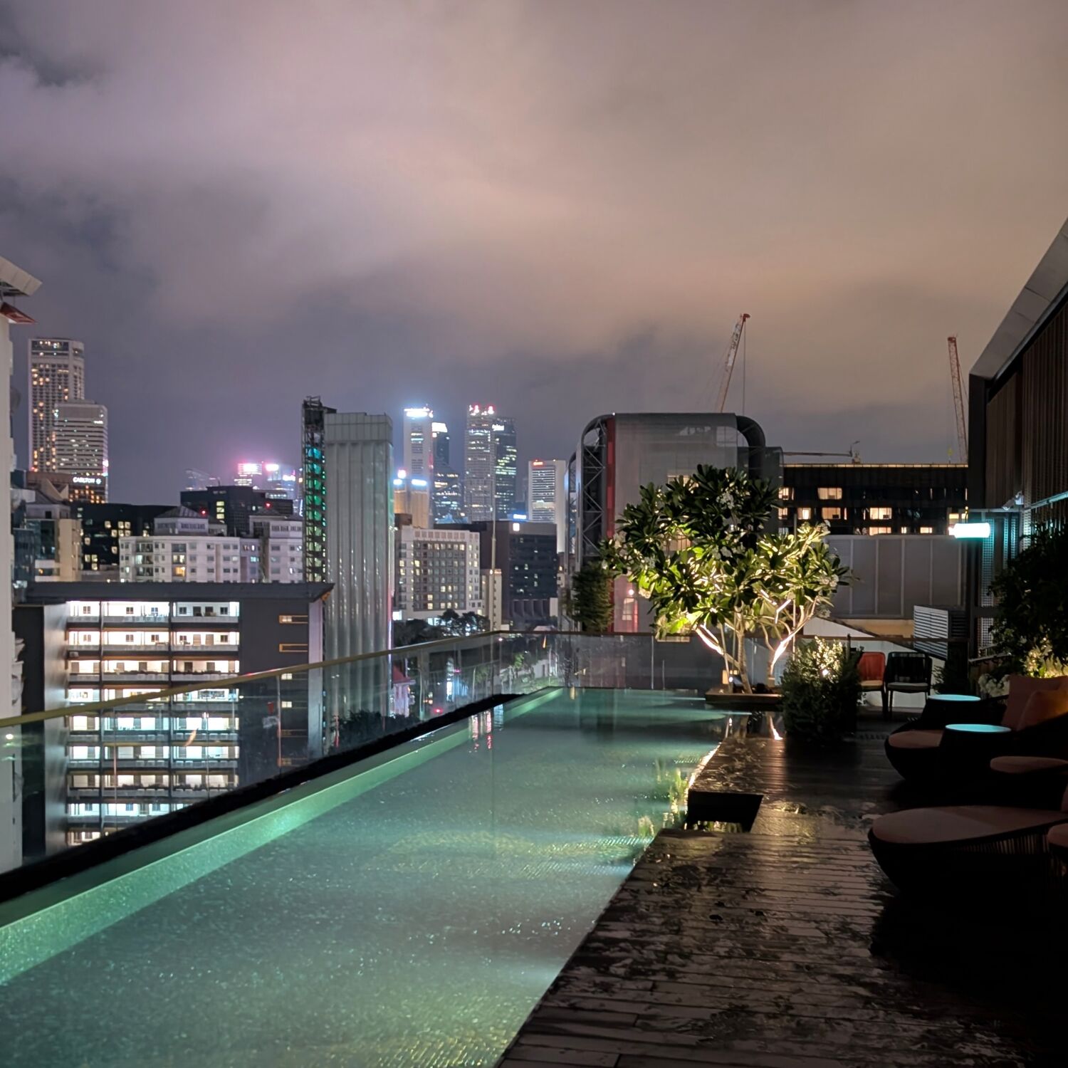 Varel Singapore Varel Pool