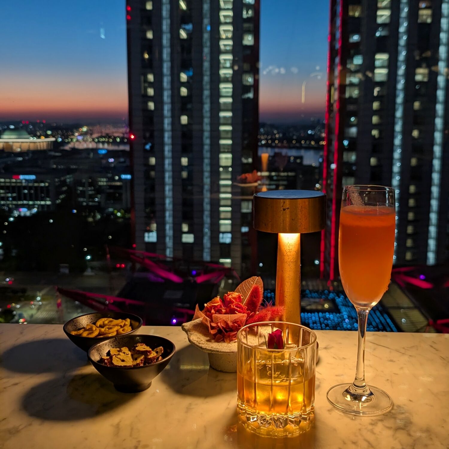 Fairmont Ambassador Seoul M29 Hanabi and Cloudy Sunset