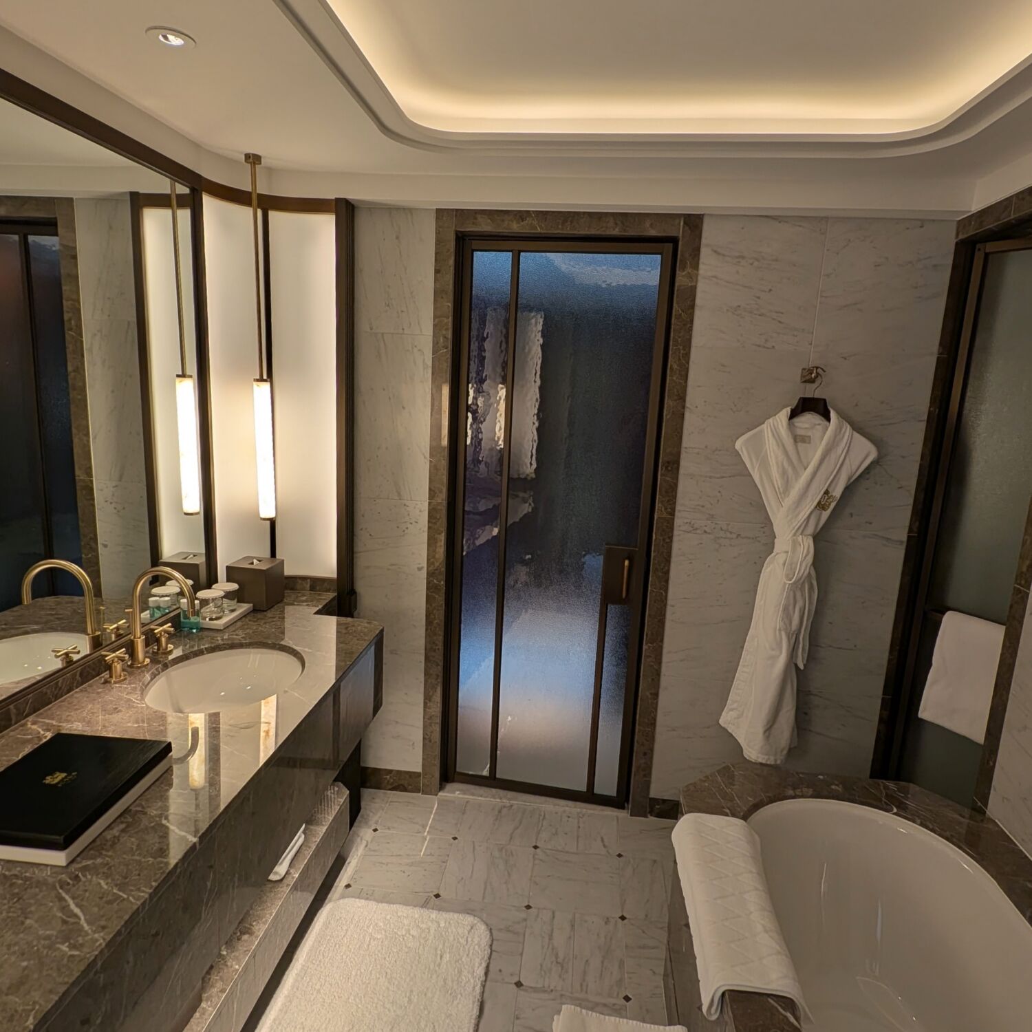 Josun Palace A Luxury Collection Hotel Seoul Gangnam Masters Junior Suite Bathroom