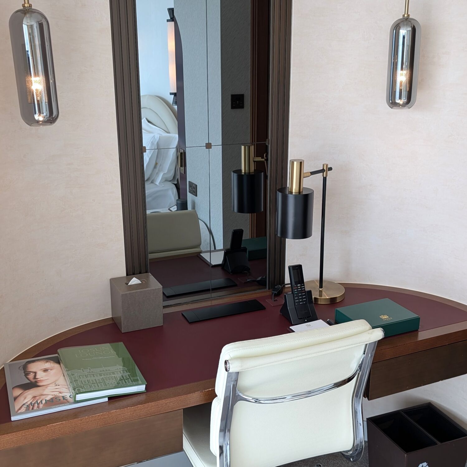 Josun Palace A Luxury Collection Hotel Seoul Gangnam Masters Junior Suite Work Desk