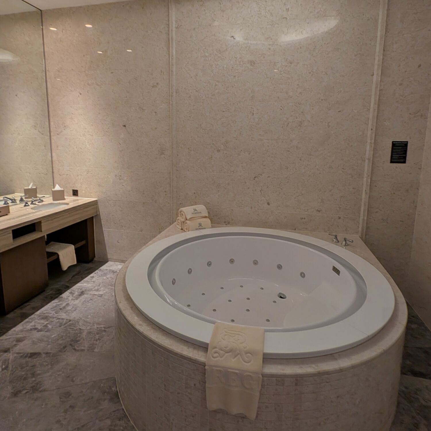 The St. Regis Kuala Lumpur Iridium Spa Private Hot Tub