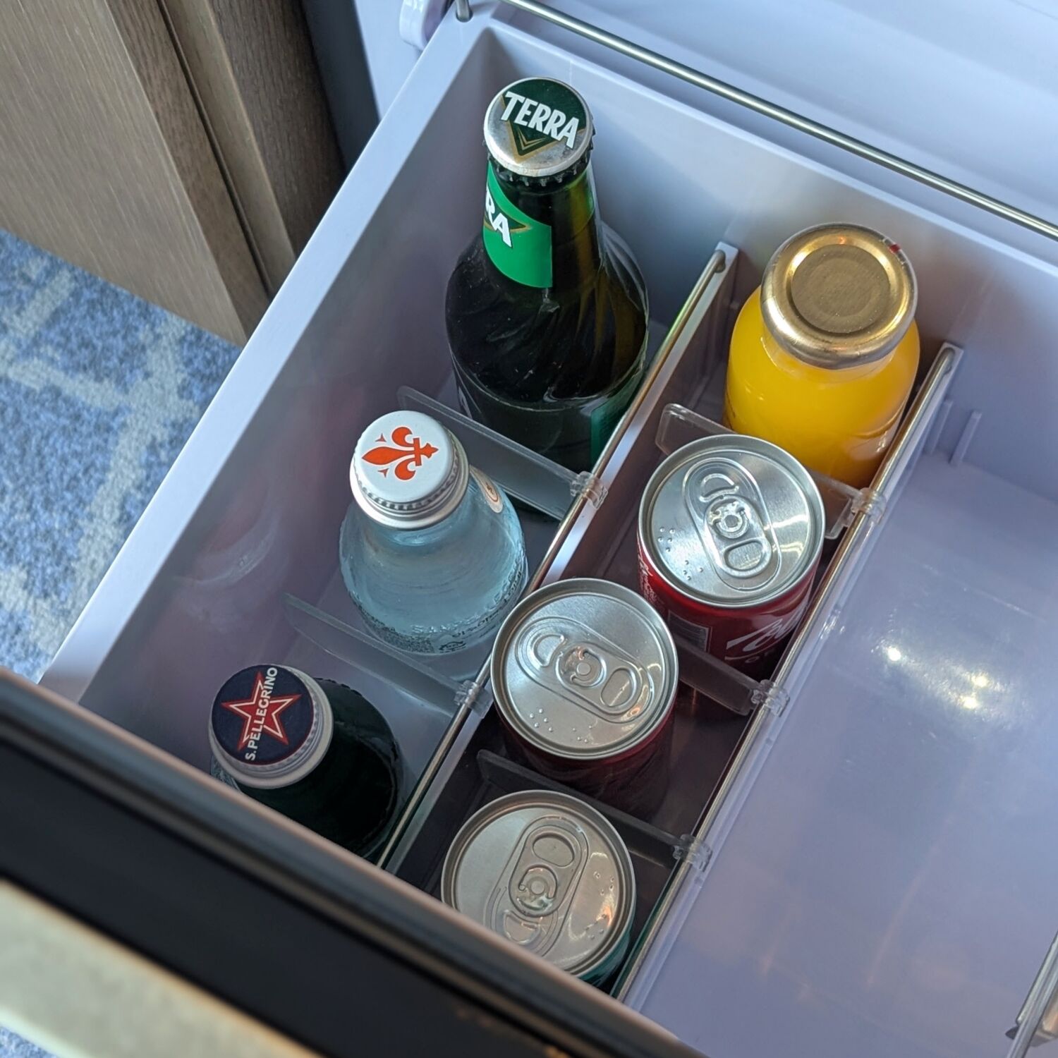 Fairmont Ambassador Seoul Fairmont Gold King Minibar